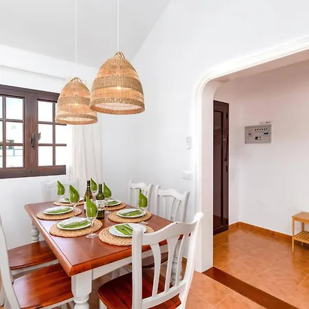 Vila Denise By Tías